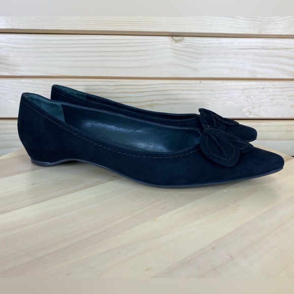 Stuart Weitzman 9.5 US Slip-on Flats Classic Suede Shoes Loafers Career Office - Picture 1 of 10